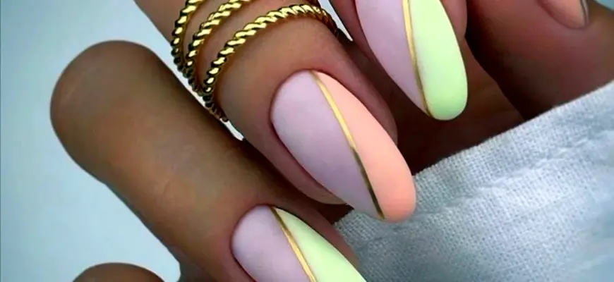 Manicure 2022 миндаль