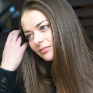 Марина Александрова цвет волос