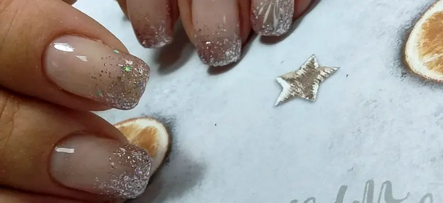 Нюдовые зимние ногти
