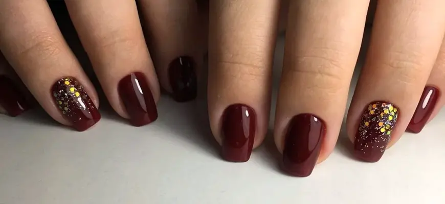 Ногти бордовые с золотом