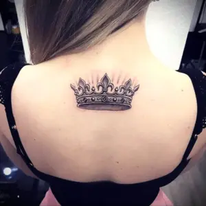 Тату корона