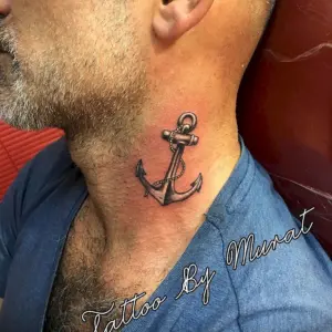 Тату на шее мужские якорь
