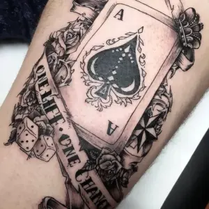 Тату туз пик