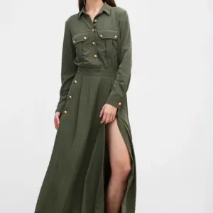 Zara платье хаки макси