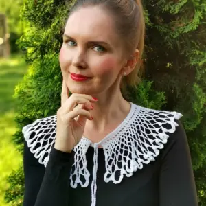 Белый ажурный воротник