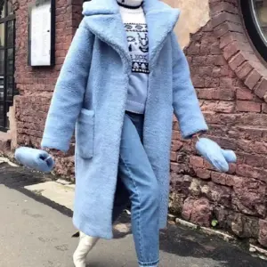 Голубая шуба Чебурашка