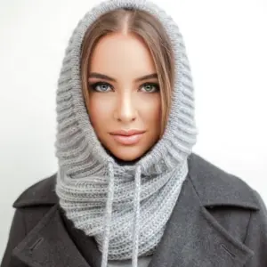 Капор Зара
