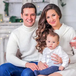 Семейная фотосессия в студии