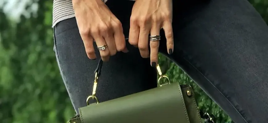 Сумка Tuscany Leather оливковая