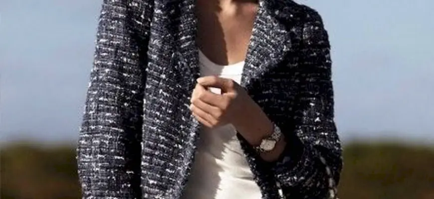 Твидовый пиджак женский в стиле Шанель
