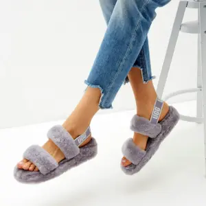 UGG 1107953